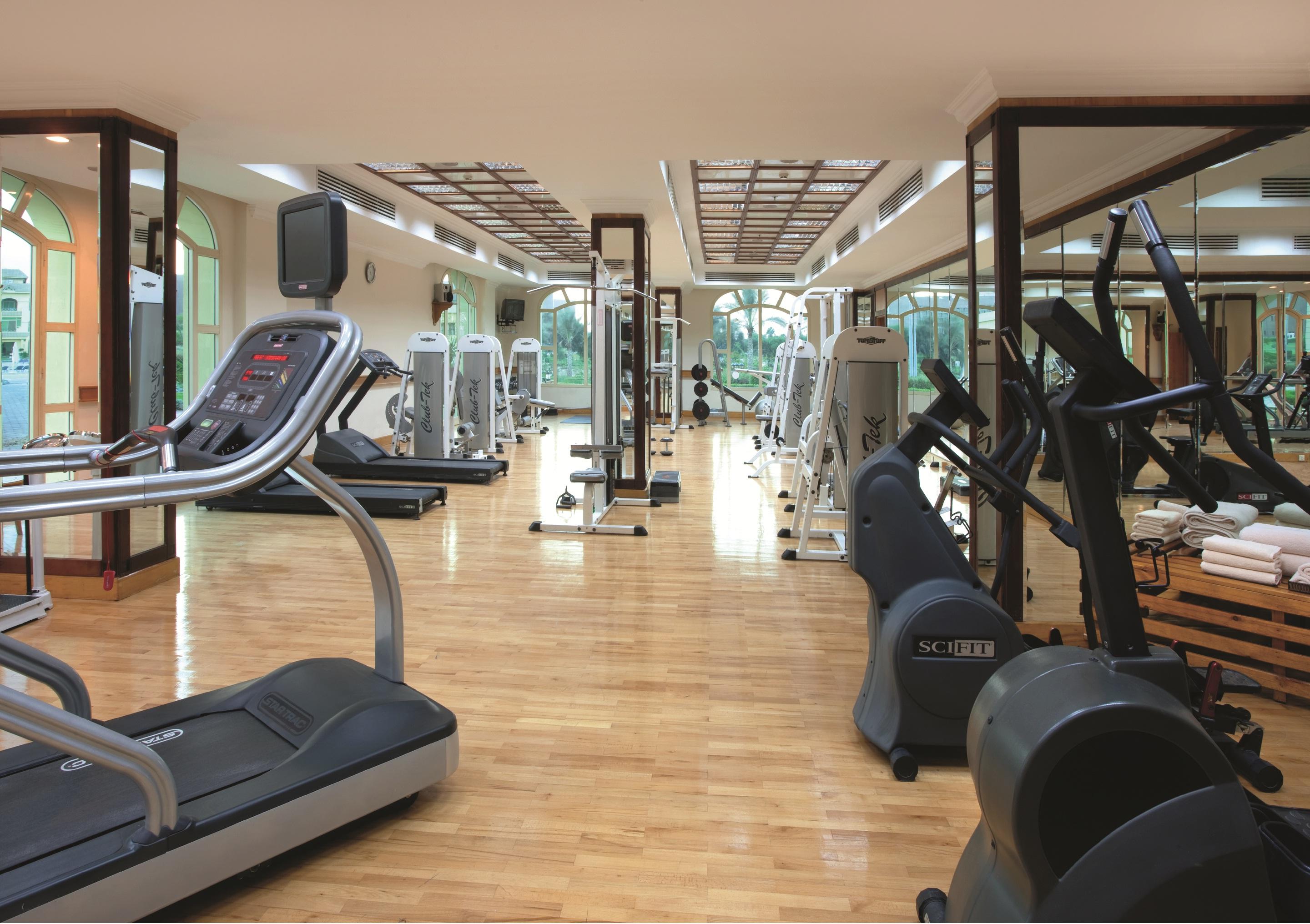 Moevenpick Hotel Cairo - Media City Giza Eksteriør bilde The gym at the Taj Bengal