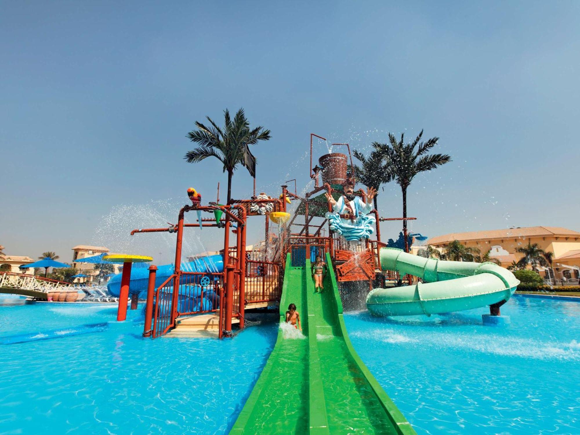 Moevenpick Hotel Cairo - Media City Giza Eksteriør bilde Aqua Park